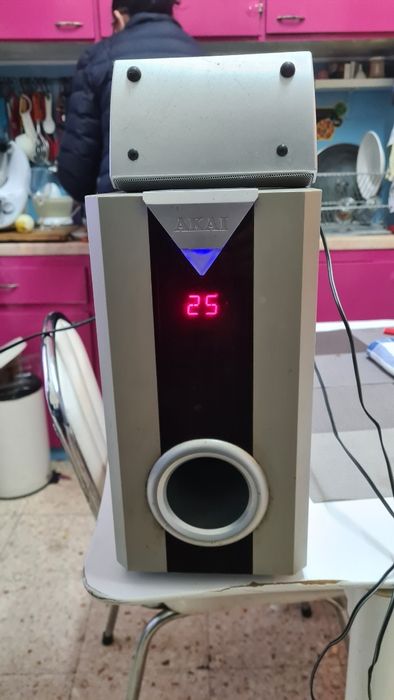 Sistema de som Home Cinema Akai ss-4100