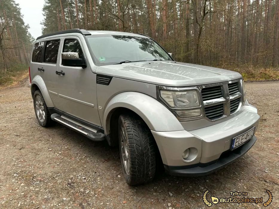 Dodge Nitro bezwypadkowy  srt automat 4x4