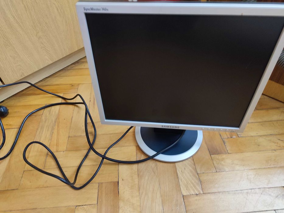 Monitor Samsung SyncMaster 740N