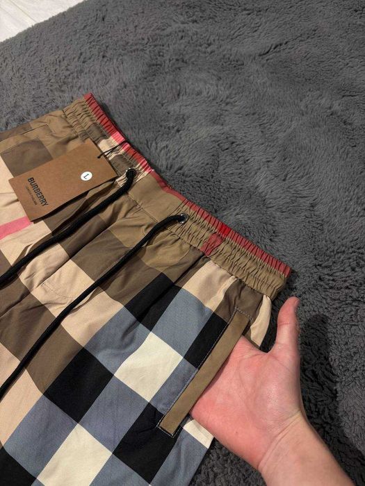 Шорти Burberry