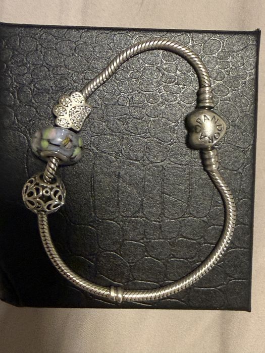 Pulseira PANDORA Original + 3 Contas | Produto de Insolvência | 85 €