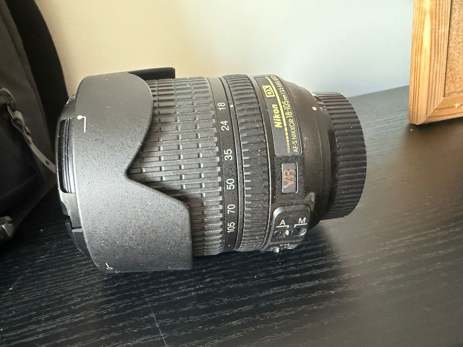 Nikon D7100, Nikon 18-105, Tamron 70-300, ładowarka, torebka