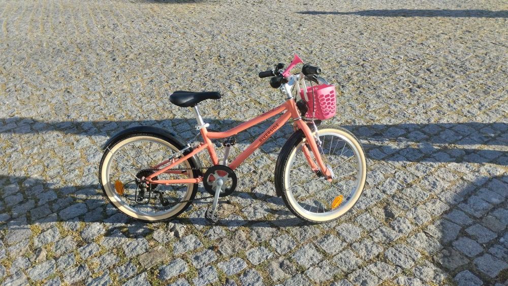 Bicicleta menina 6 a 9 anos roda 20