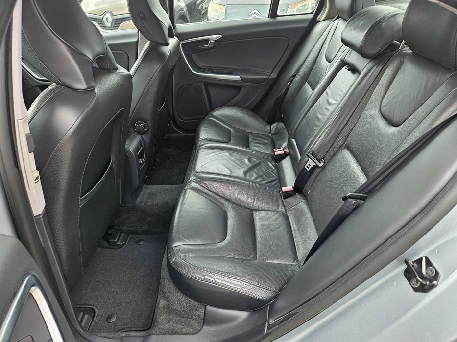 Volvo S50 2.0D-D3 88.000kms Financiamento até 120 Meses, Nacional