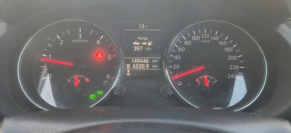 Nissan Qashqai 1.6, 130cv camera traseira e tecto panorâmico de corrente