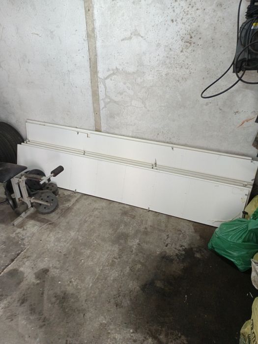 Płyty meblowe białe