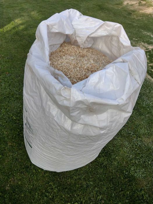 Wióry sosnowe - worek 400 litrów 15-20 kg