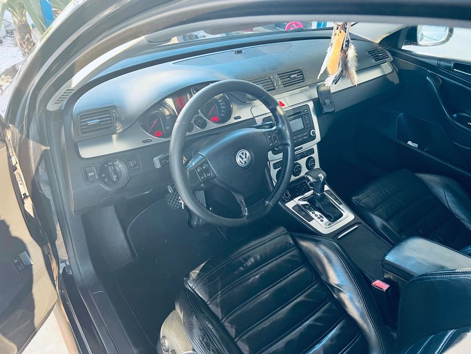 Vw Passat b6 2.0 TDI highline DSG (full extras)