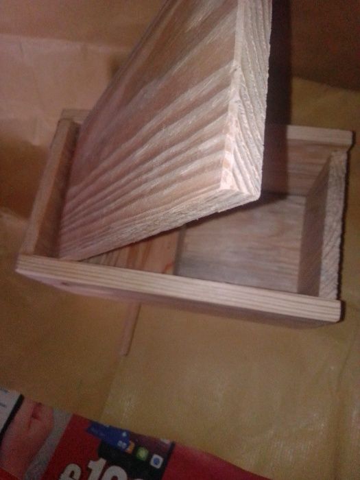 Ninho diamant gold de madeira pinho