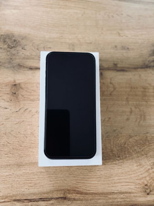 Twlefon, Smartfon I Phone 14 Plus z ładowarką