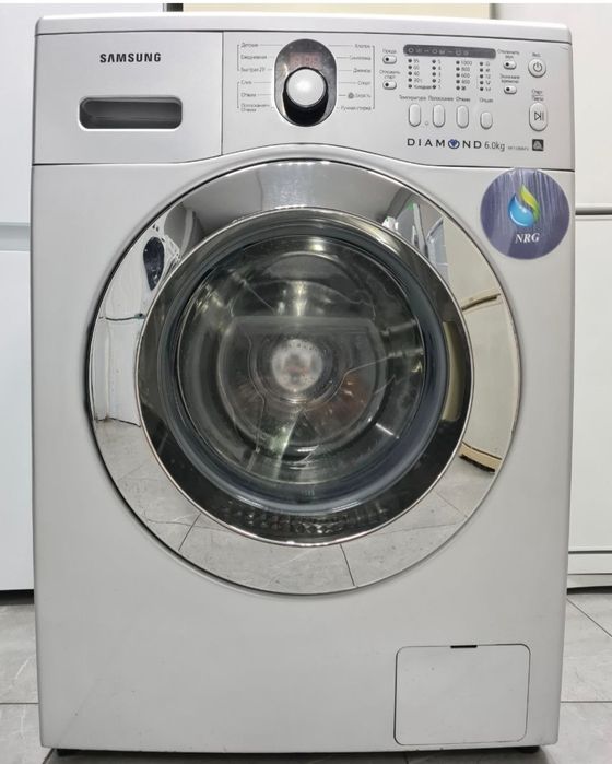 Стиральная/Пральна машина Samsung Diamond WF1590NFU вузька