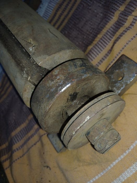 Валы на деревообрабатывающий станок,бу