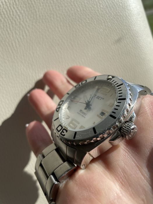 Дайверський наручний годинник JET SET MIAMI J2900