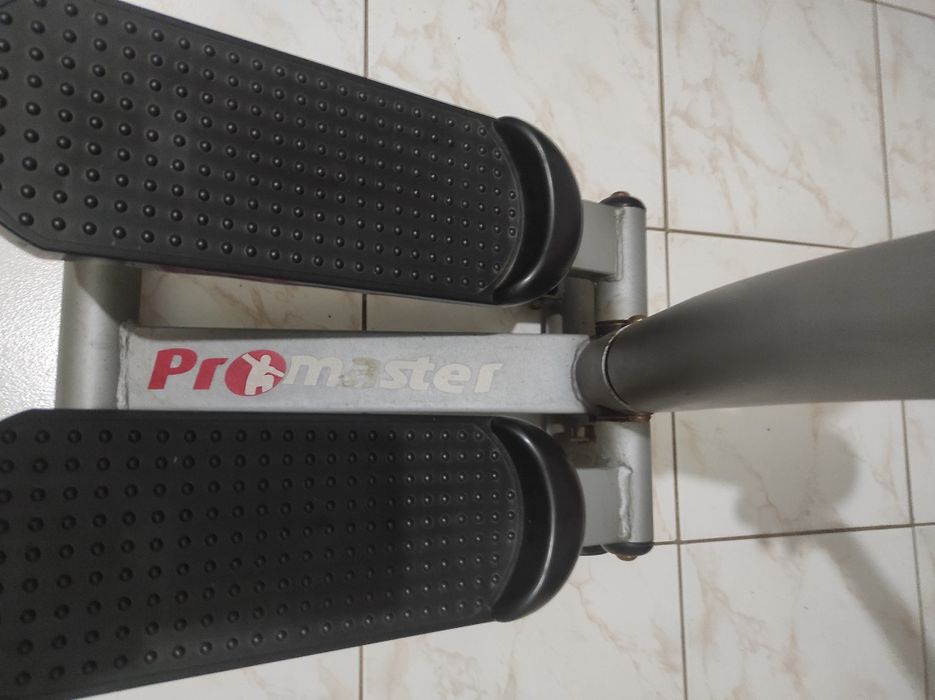 Step com apoio de mãos