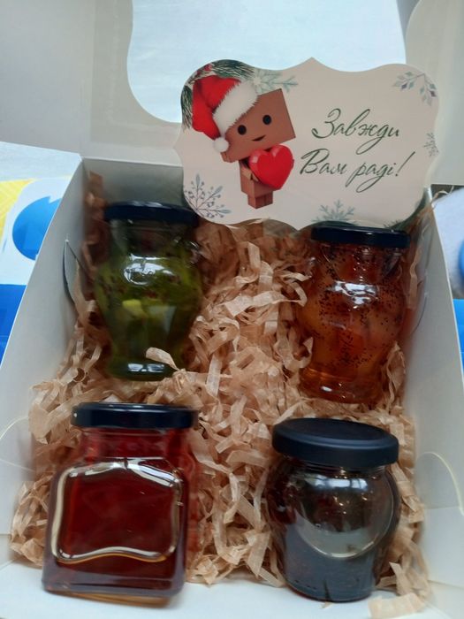 Варенье из молодых зеленых сосновых шишек.Варення з молодих шишок