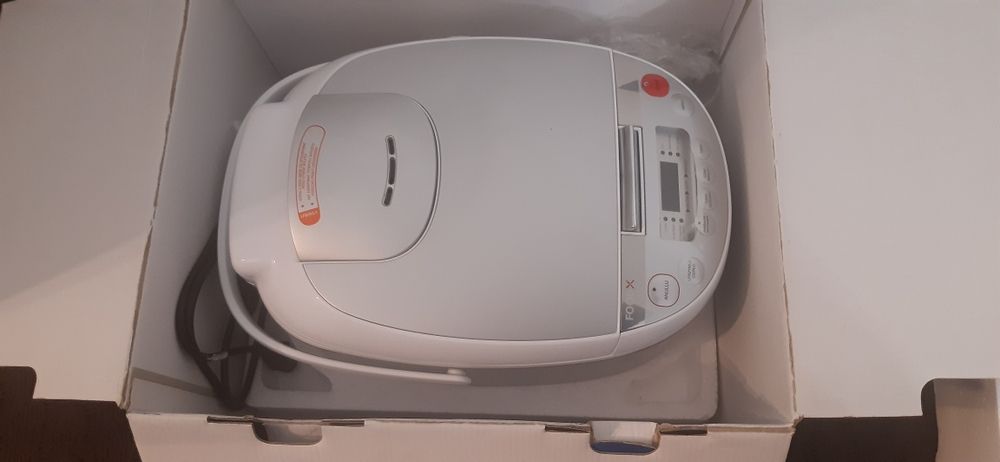 Wielofunkcyjne urządzenie do gotowania Multicooker