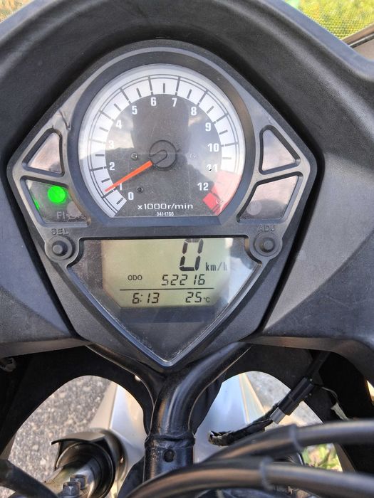 Motocykl Suzuki sv 650 s, 2003 rok, na wtrysku .
