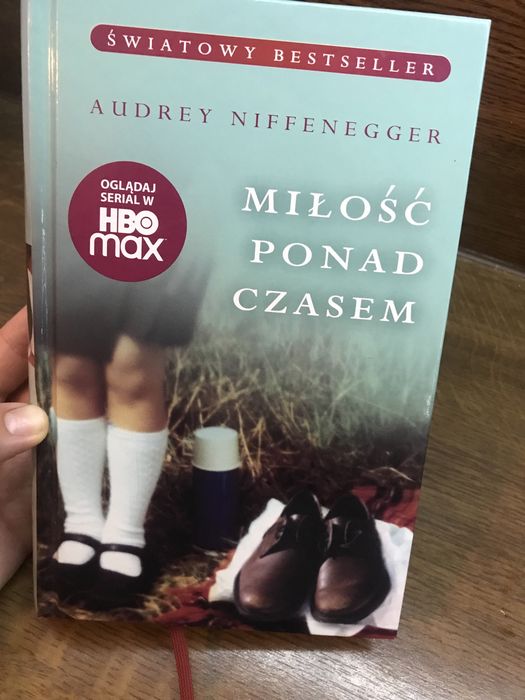 Książka „Miłość ponad czasem” stan ideaalny , szybka wysyłka