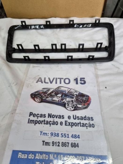 moldura do rádio Seat Ibiza 6j5
