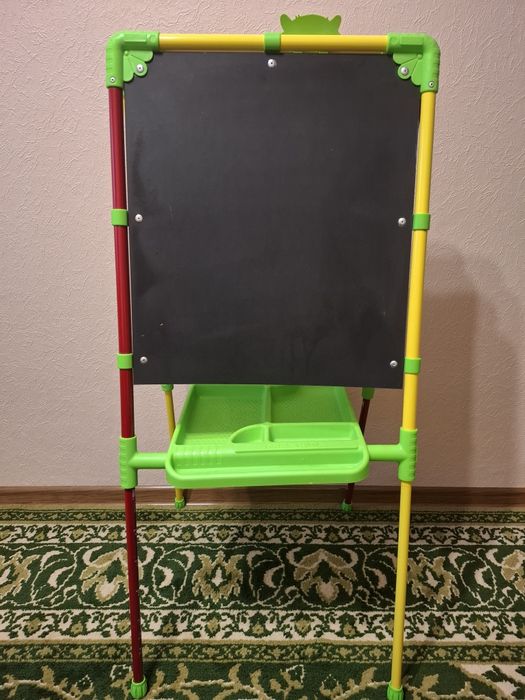 Мольберт дитячий