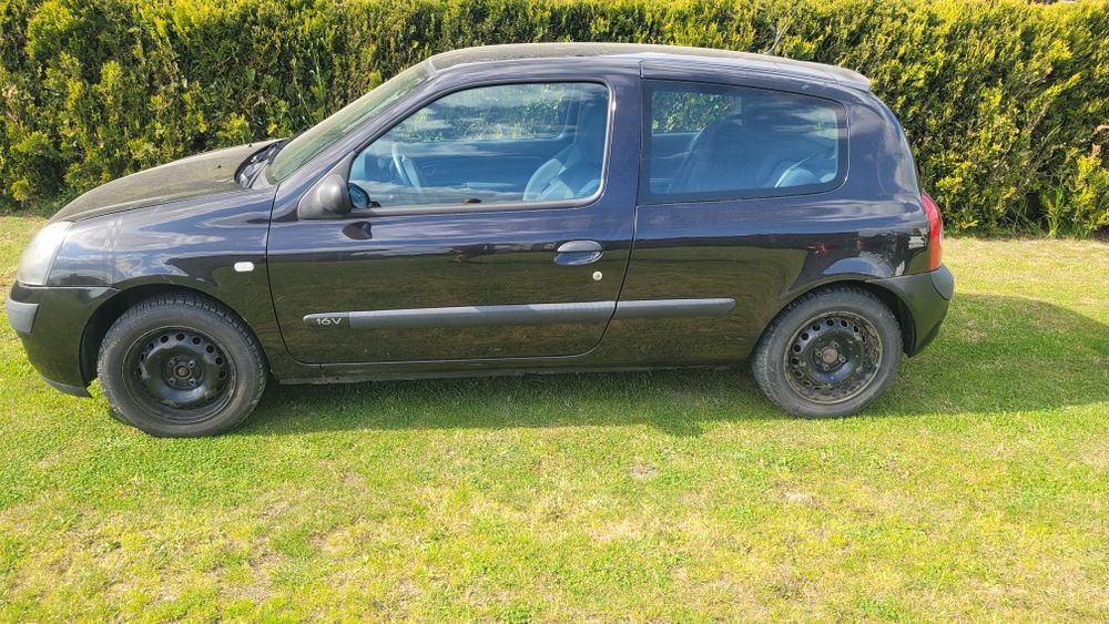 Renault Clio 1.2 rok 2003