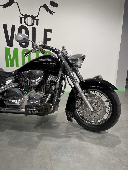 Мотоцикл Honda VTX1300