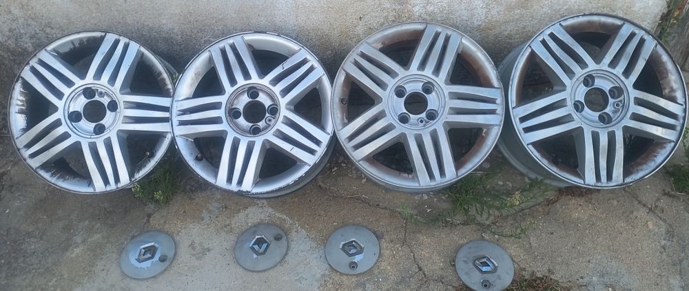 Vendo 4 jantes 16  originais renault megane