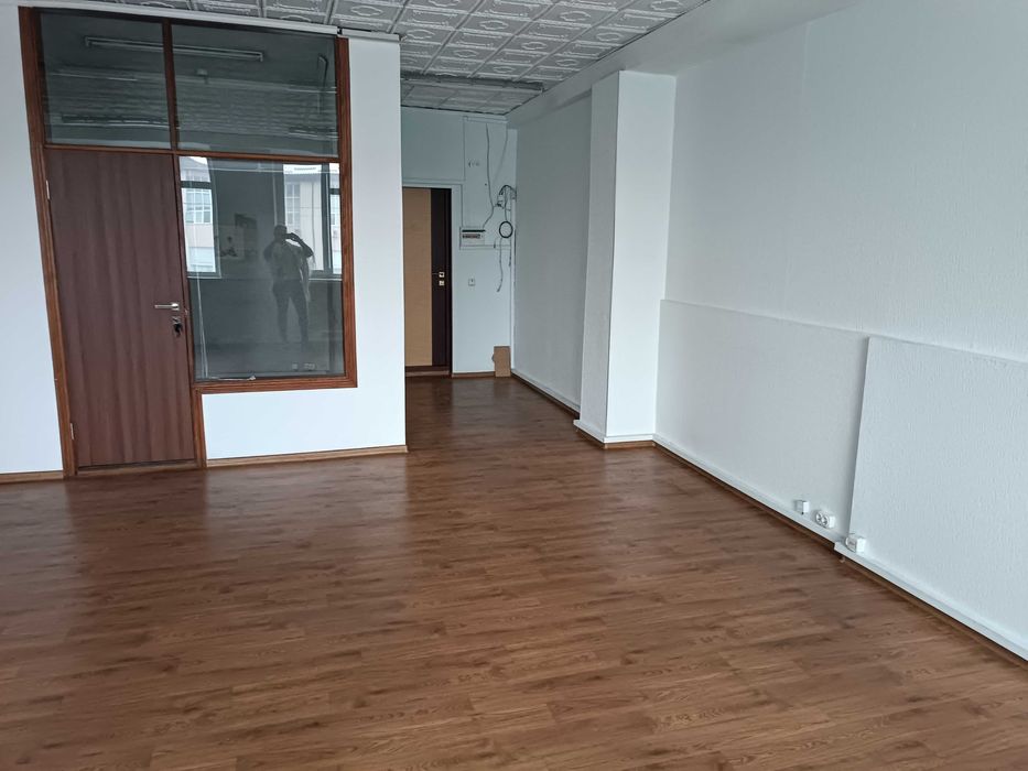Здається офісне приміщення С.Скляренко, 9 від 35 до 103 кв.м.
