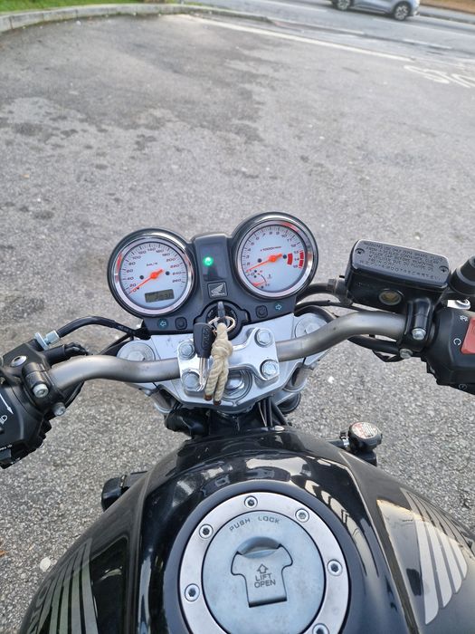 Honda Hornet Cb600f PC36