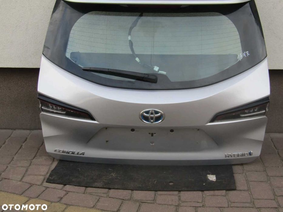 Szyba Klapy Tył Toyota Corolla E21 Kombi 19 26R