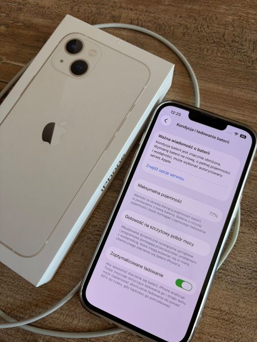 iPhone 13 biały bateria 77