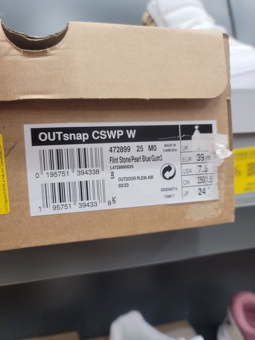 Смеситель для раковины Kludi Zenta сенсорный на две подводки 3810005
С