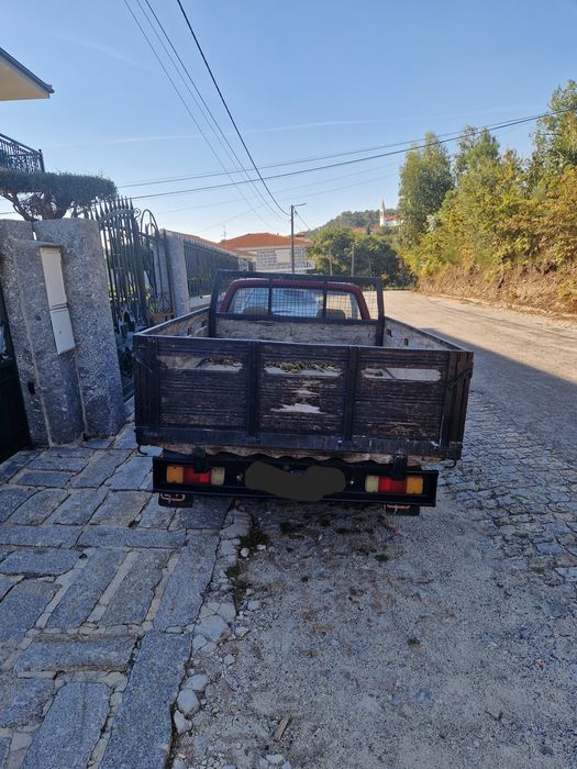 Toyota hilux (caixa aberta)