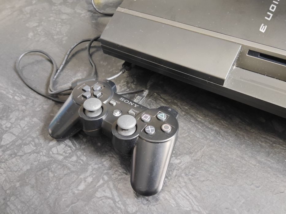 Konsola PS3 FAT(dysk 500Gb) CECHH00 MG, Metal Gear Solid 4