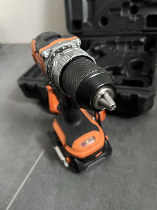 Безщітковий Акум.Ударний шуруповерт AEG BSB 18SBL