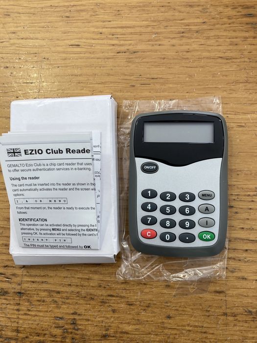 Gemalto Ezio Club Bank Card Reader - New64564382951426120
