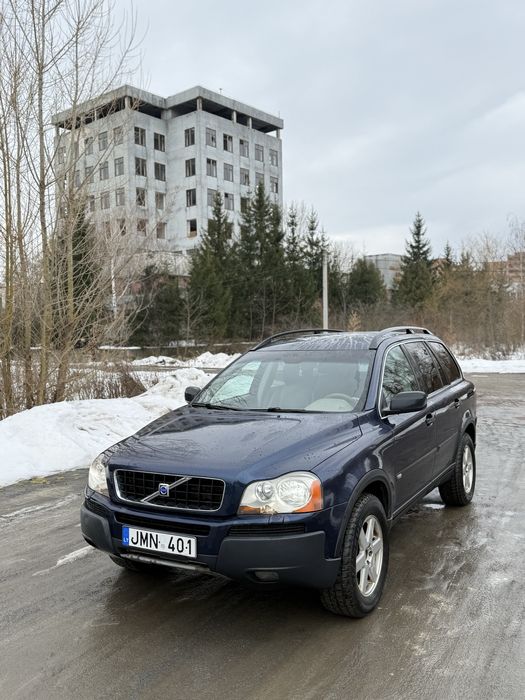 Volvo XC 90 в доброму стані