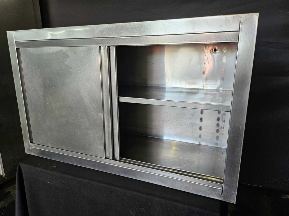 Armários de parede em inox