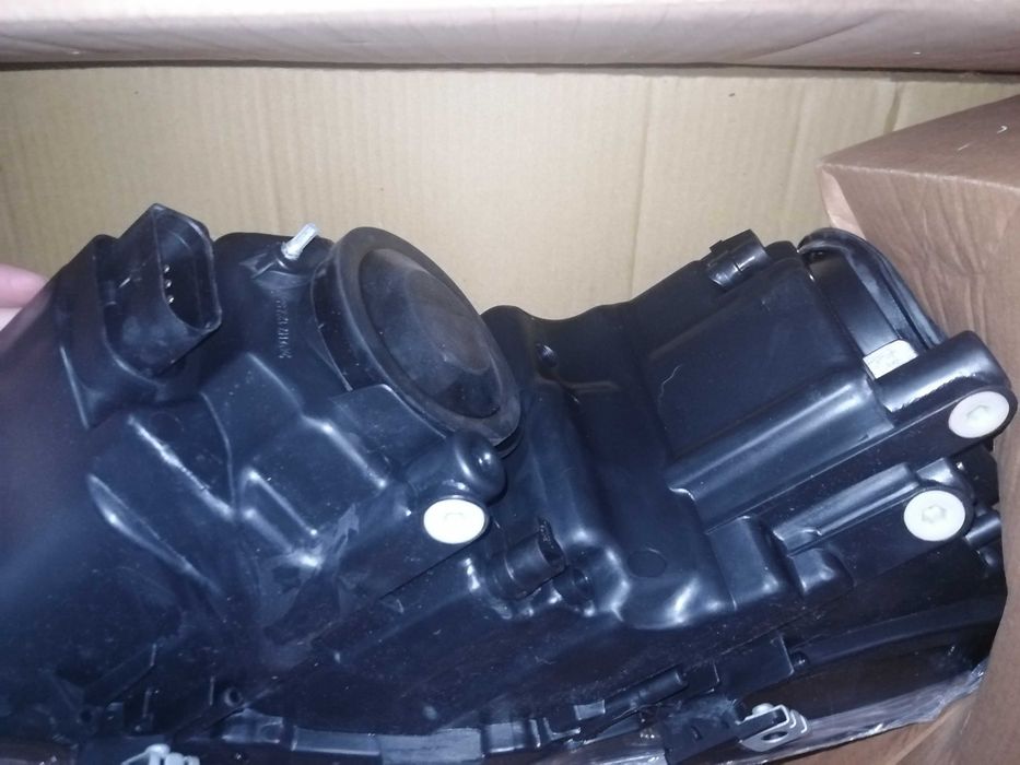 Farol ótica esquerdo vw polo