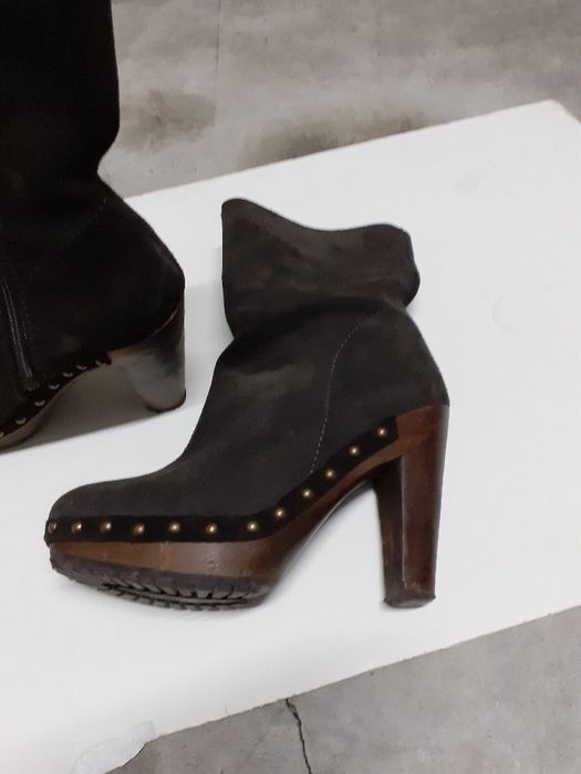 Botas de Camurça Nº 36, Novas