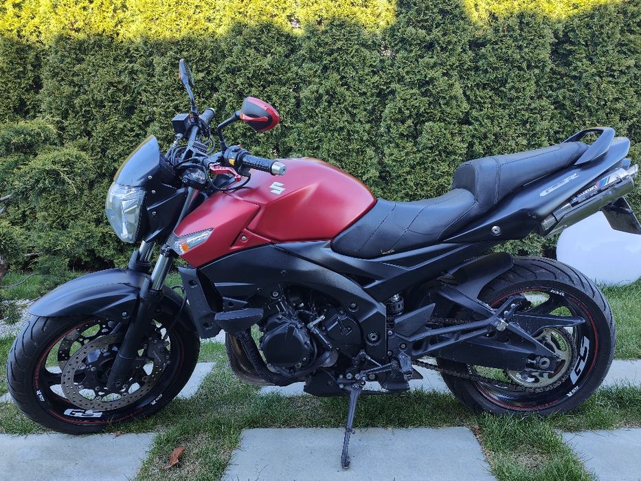 Suzuki GSR 600 rok 2010 r