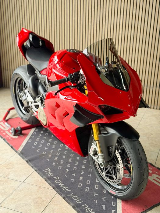 Ducati Panigale V4S