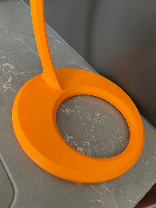 Banana holder .  Segurador de bananas