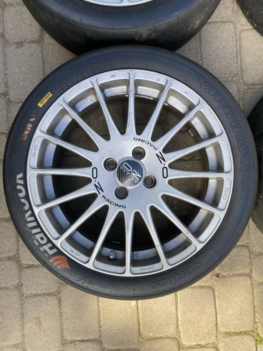 Oz Superturismo Gt 17" 7J, ET40, 4x100, Hankook C52