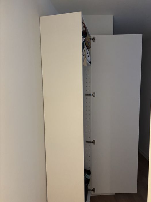 Armario com prateleiras metod IKEA