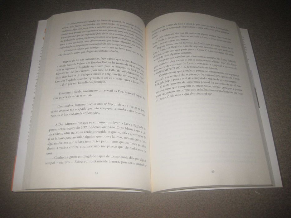 Livro "De Bagdade, Com Amor" de Jay Kopelman