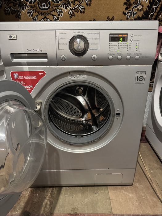 Продам пральну машинку LG DirectDrive на 8кг