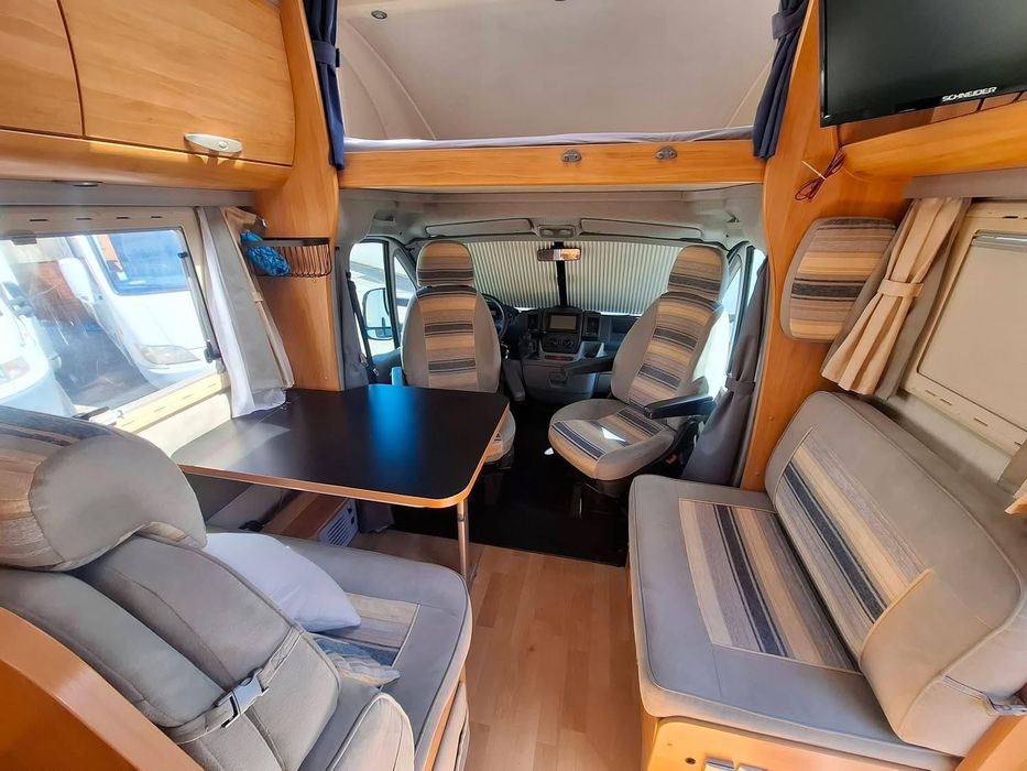 Autocaravana  Fiat Adria 5 lugares viagem/6 dormidas 2.3 Multijet - 2010