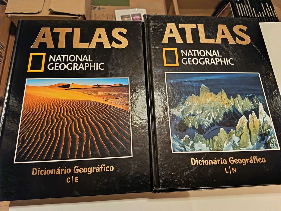 livros atlas universal e enciclopédia de saude