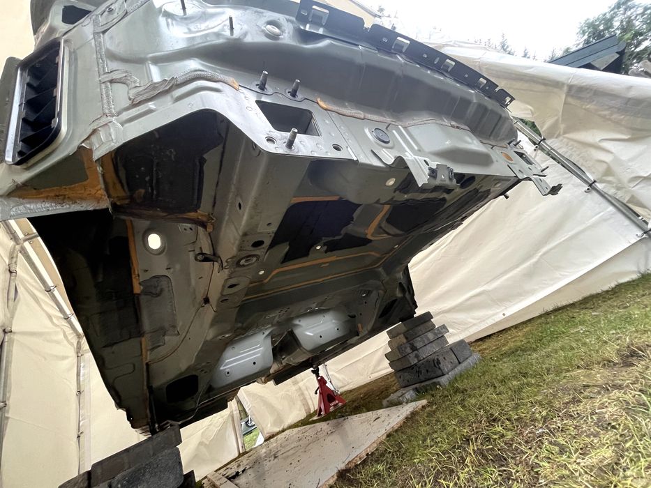 Volvo XC40 Recharge  2023, TYŁ, WANNA, PAS TYŁ